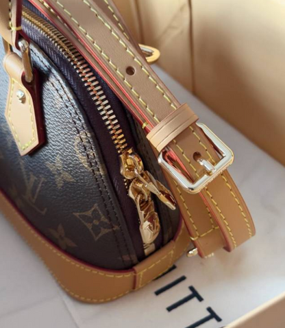 Louis Vuitton M82717