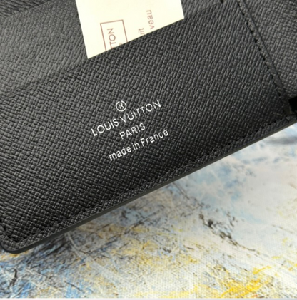 Louis Vuitton M60895 財布