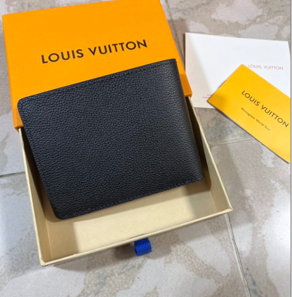 Louis Vuitton M69829  財布