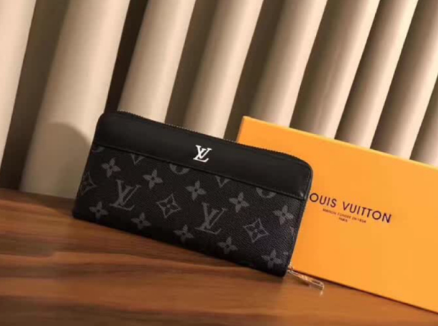 Louis Vuitton 長財布（男女兼用）