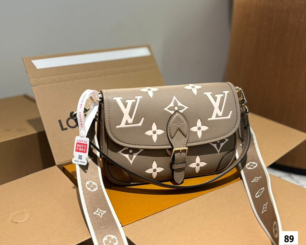 LOUIS VUITTON ルイヴィトン