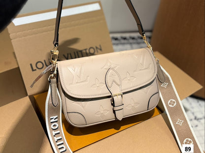 LOUIS VUITTON ルイヴィトン