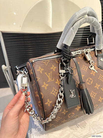 LOUIS VUITTON ルイヴィトン