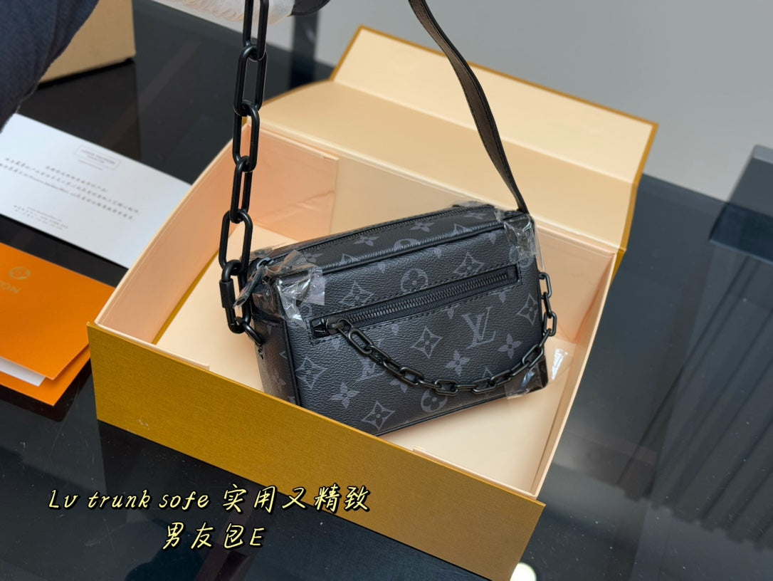 LOUIS VUITTON ルイヴィトン