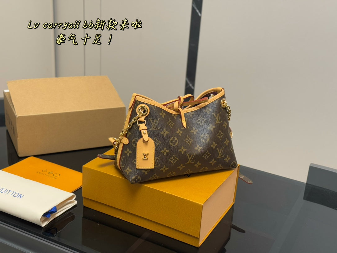 LOUIS VUITTON ルイヴィトン