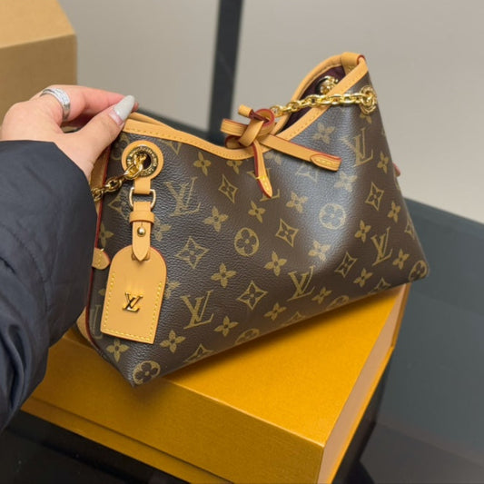 LOUIS VUITTON ルイヴィトン