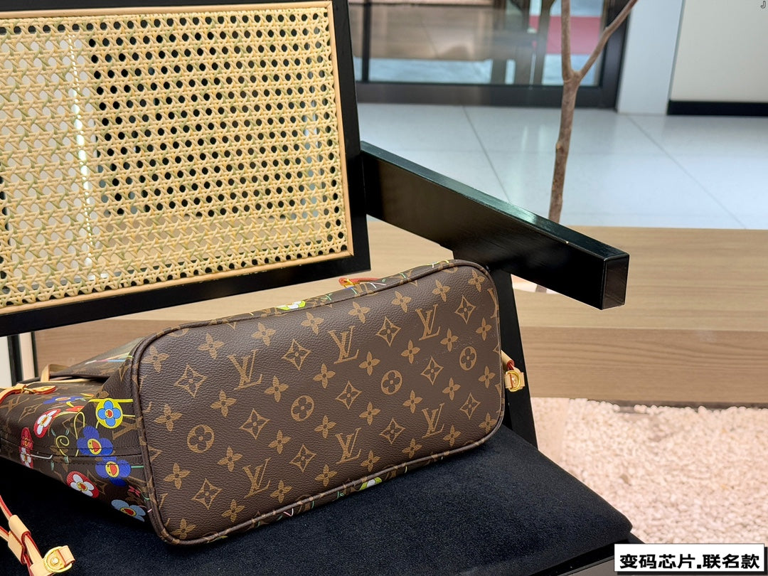 LOUIS VUITTON ルイヴィトン