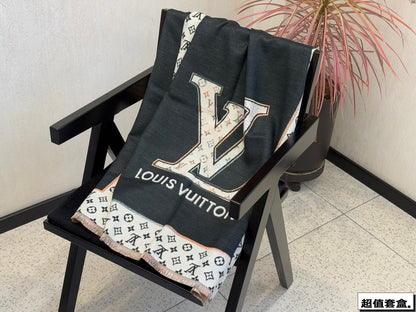 LOUIS VUITTON ルイヴィトン