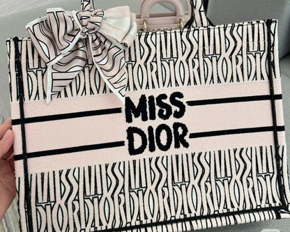 DIOR ディォール