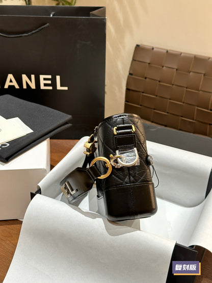 CHANELシャネル