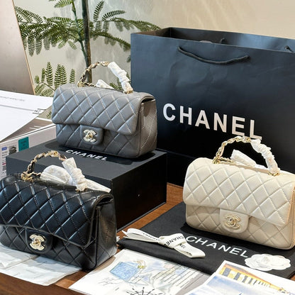 CHANELシャネル バッグ