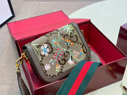 GUCCIグッチバッグ