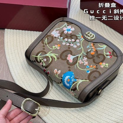 GUCCIグッチバッグ