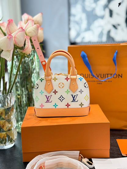 Louis Vuitton  バッグ