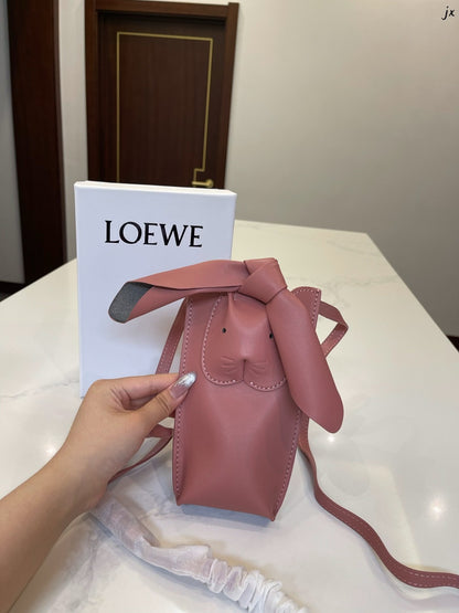 loewe ミニバッグ