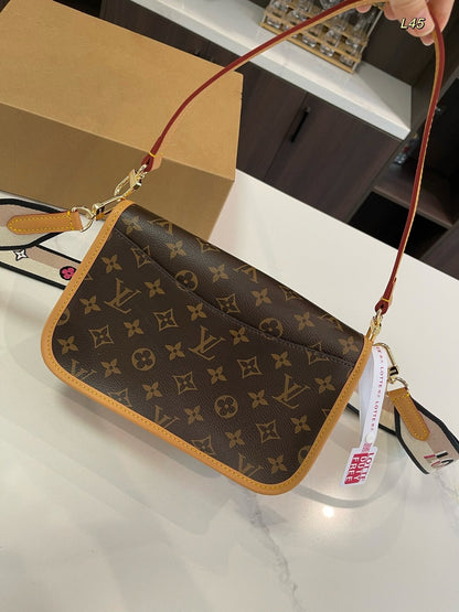 Louis Vuitton  バッグ