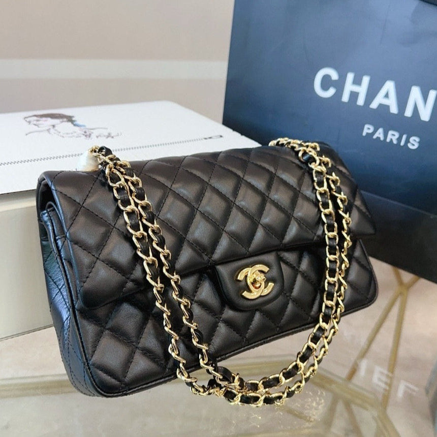 Chanel  バッグ