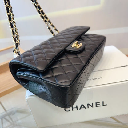 Chanel  バッグ