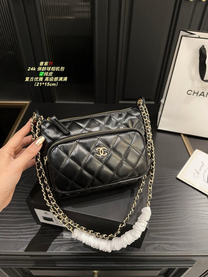 Chanel  バッグ