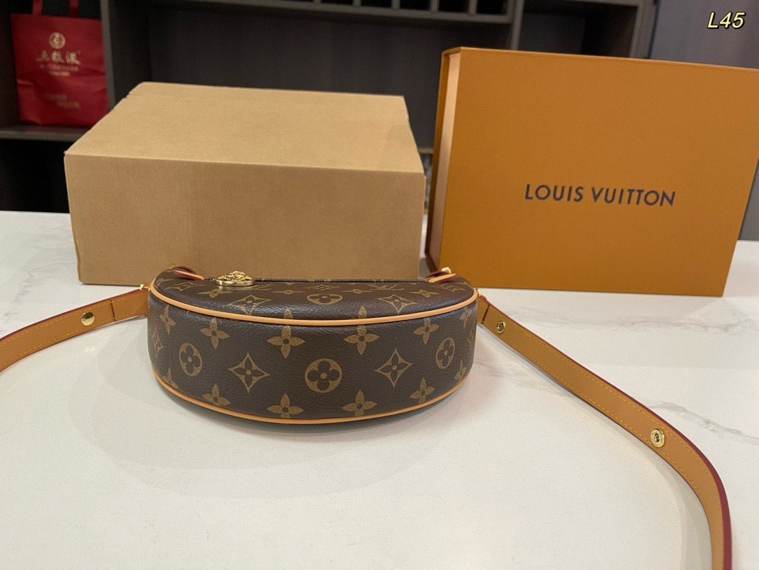 Louis Vuitton バッグ