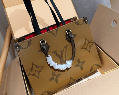 Louis Vuitton  バッグ