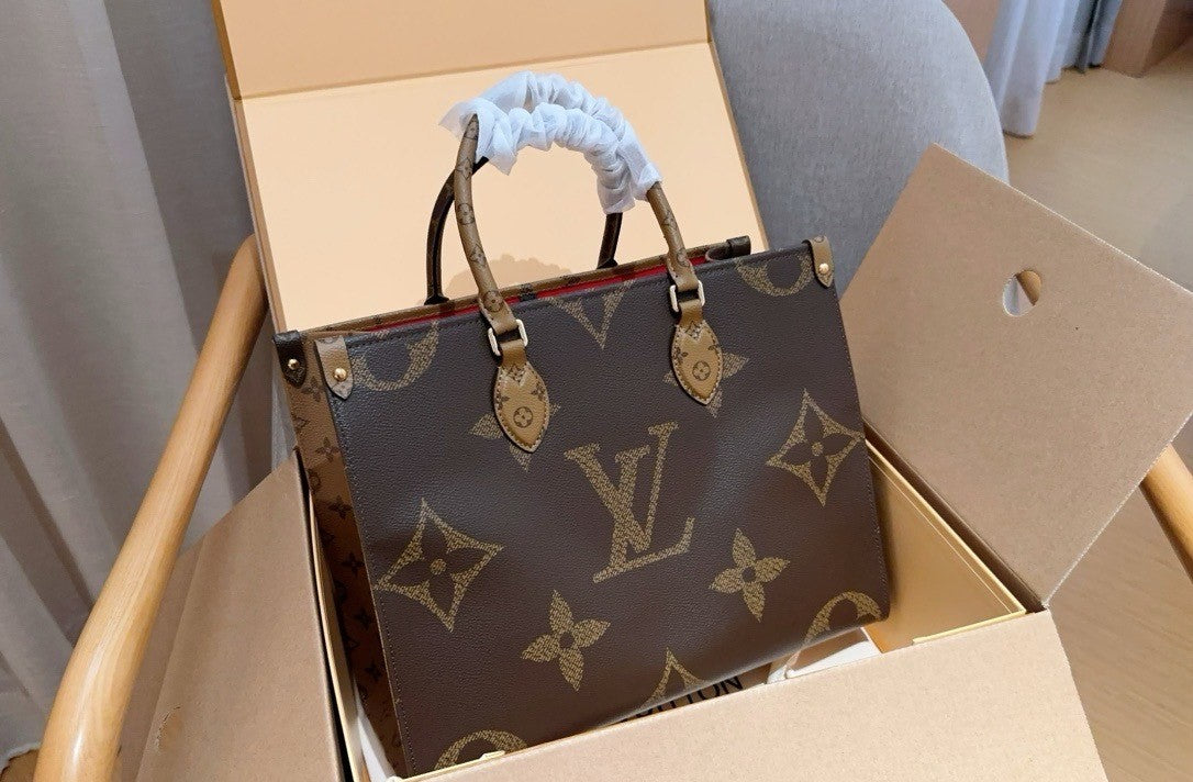 Louis Vuitton  バッグ