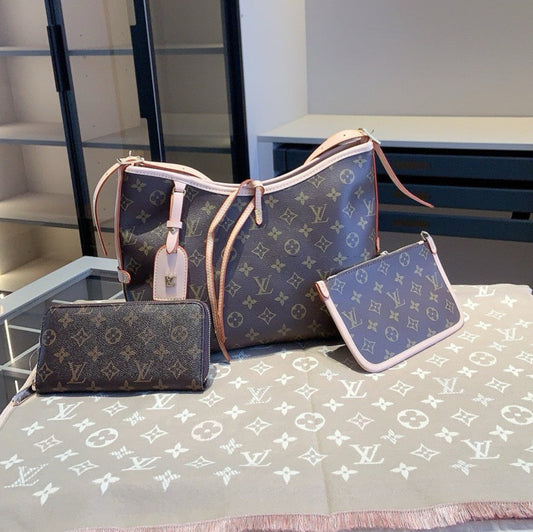 Louis Vuitton  LV,4点セット.  バッグ  ,財布，マフラー