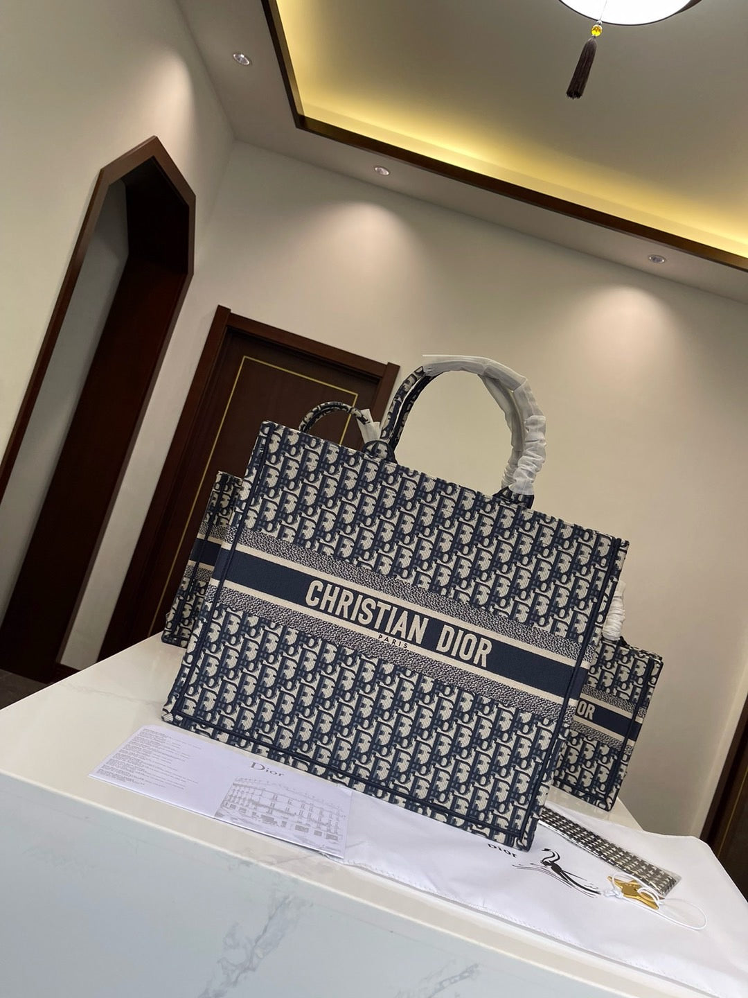 Louis Vuitton  バッグ