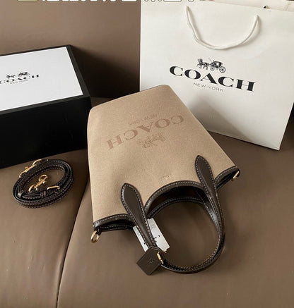 coach バッグ