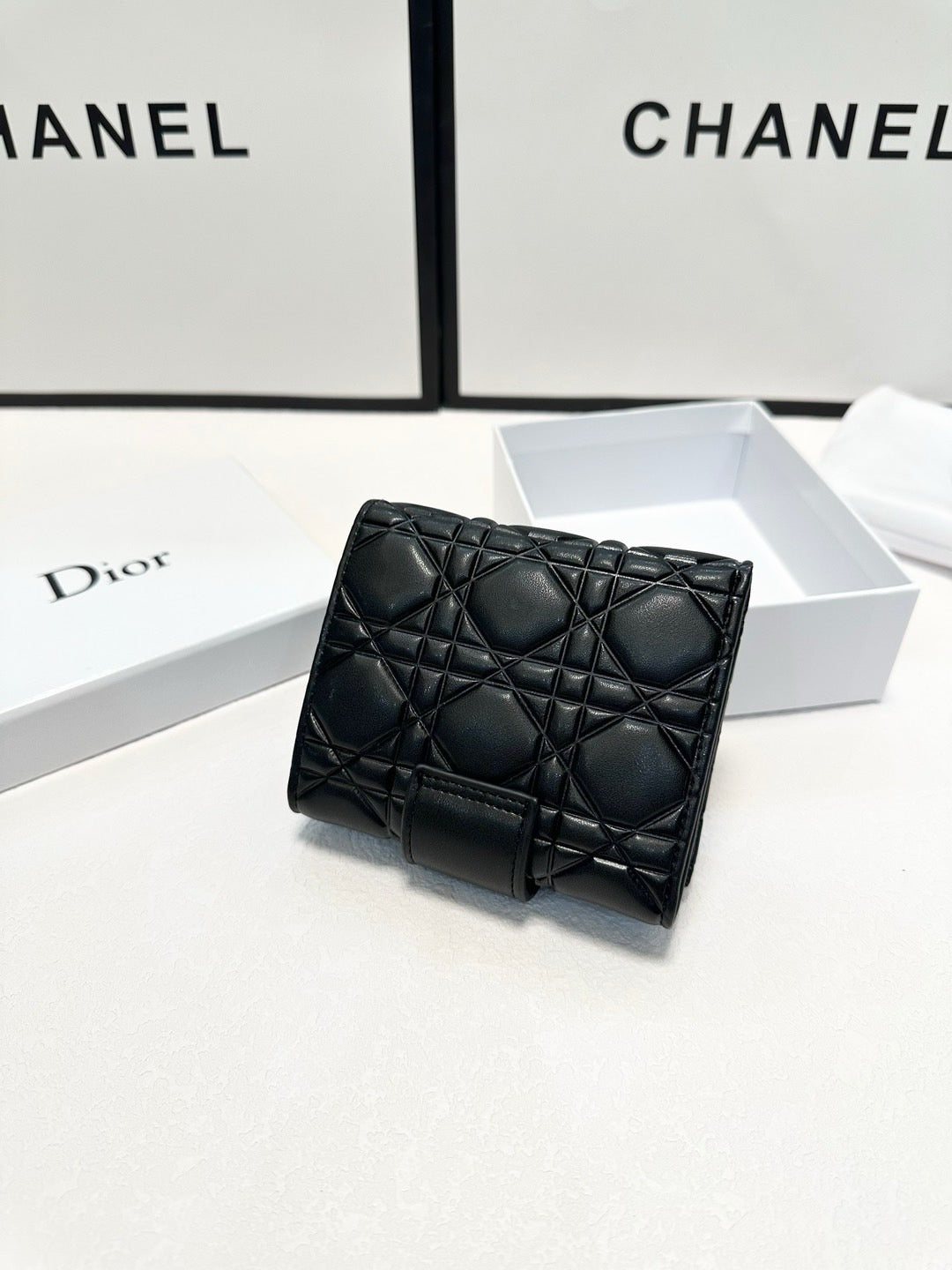 dior  財布