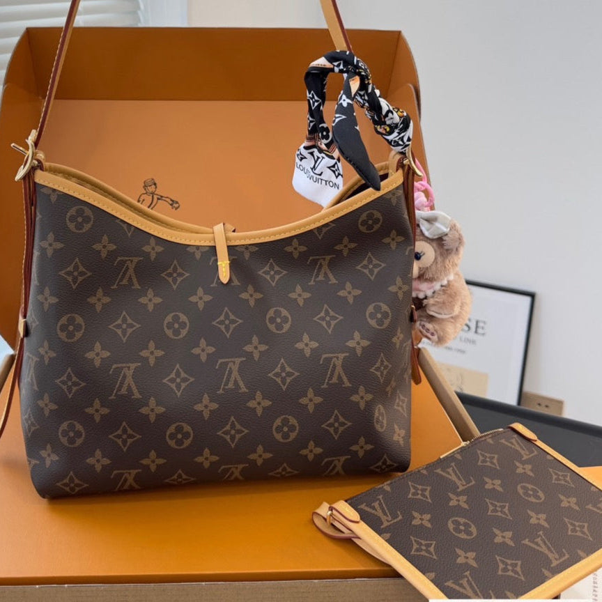 Louis Vuitton  バッグ