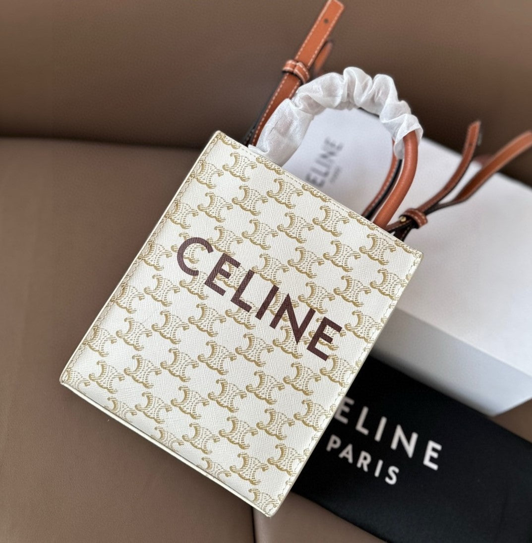 CELINE  バッグ