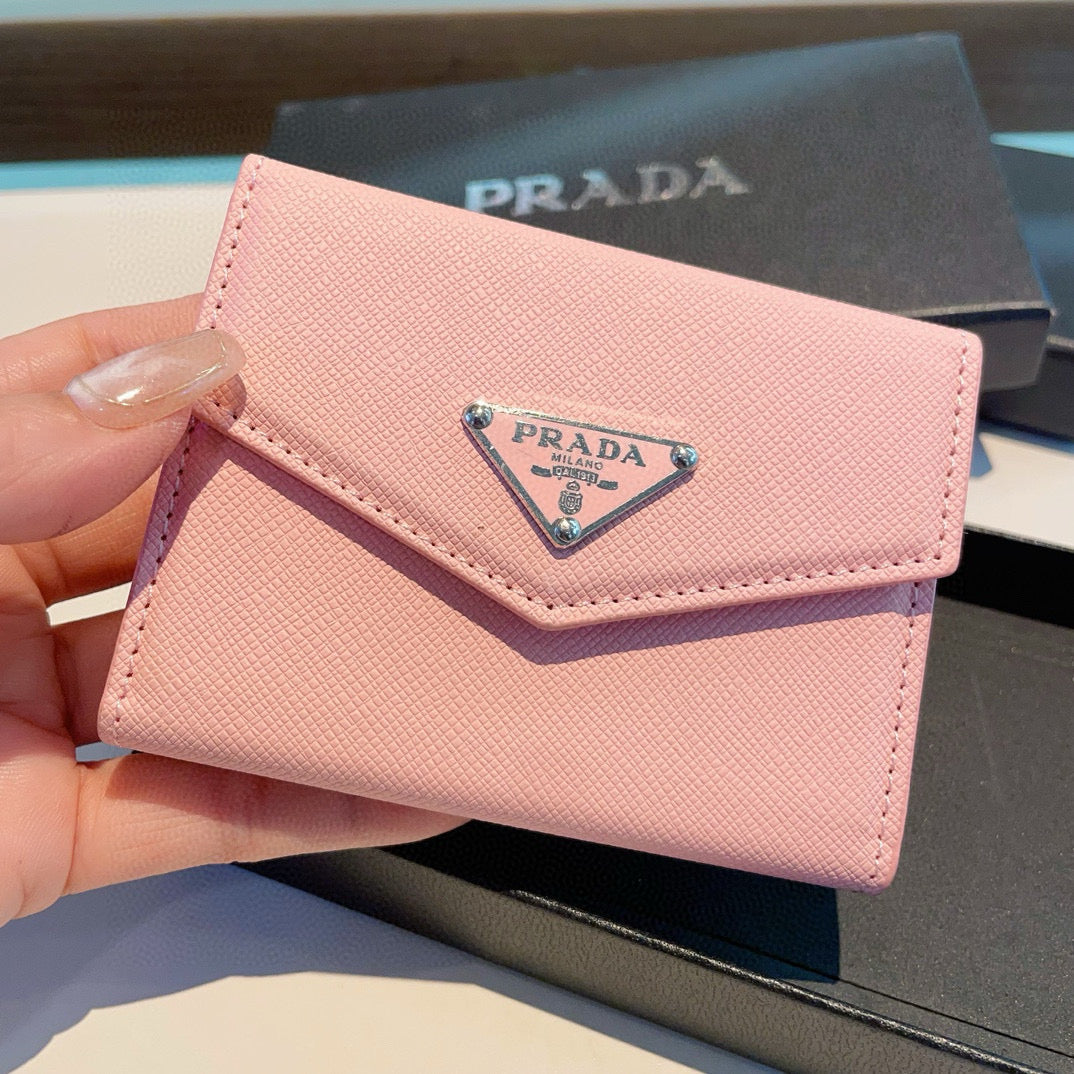 prada 財布