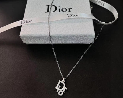 dior  ネックレス