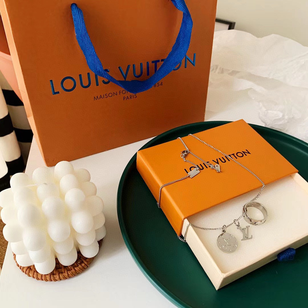 Louis Vuitton  ネックレス