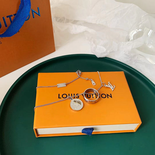 Louis Vuitton  ネックレス