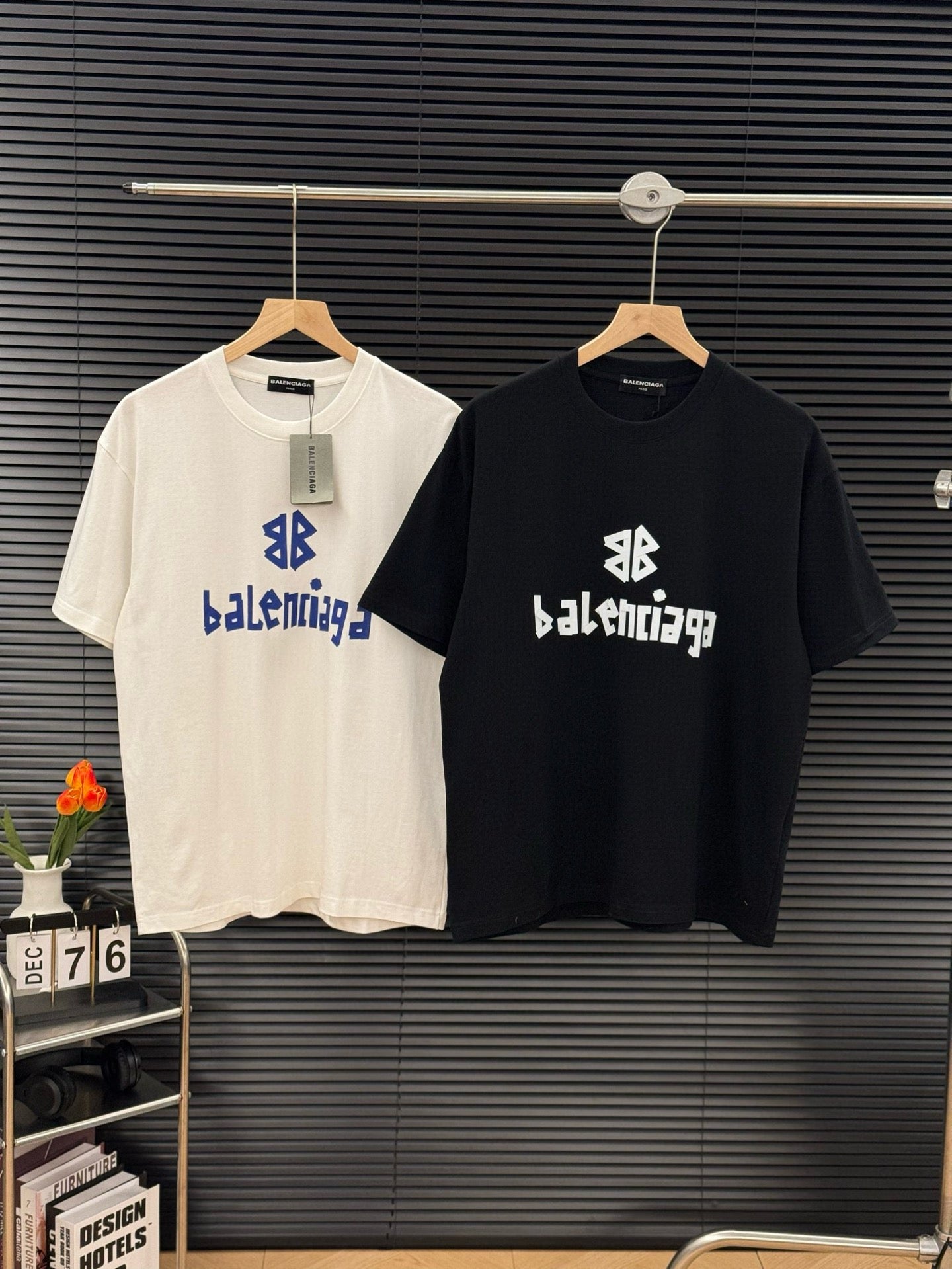 Balenciaga  半袖