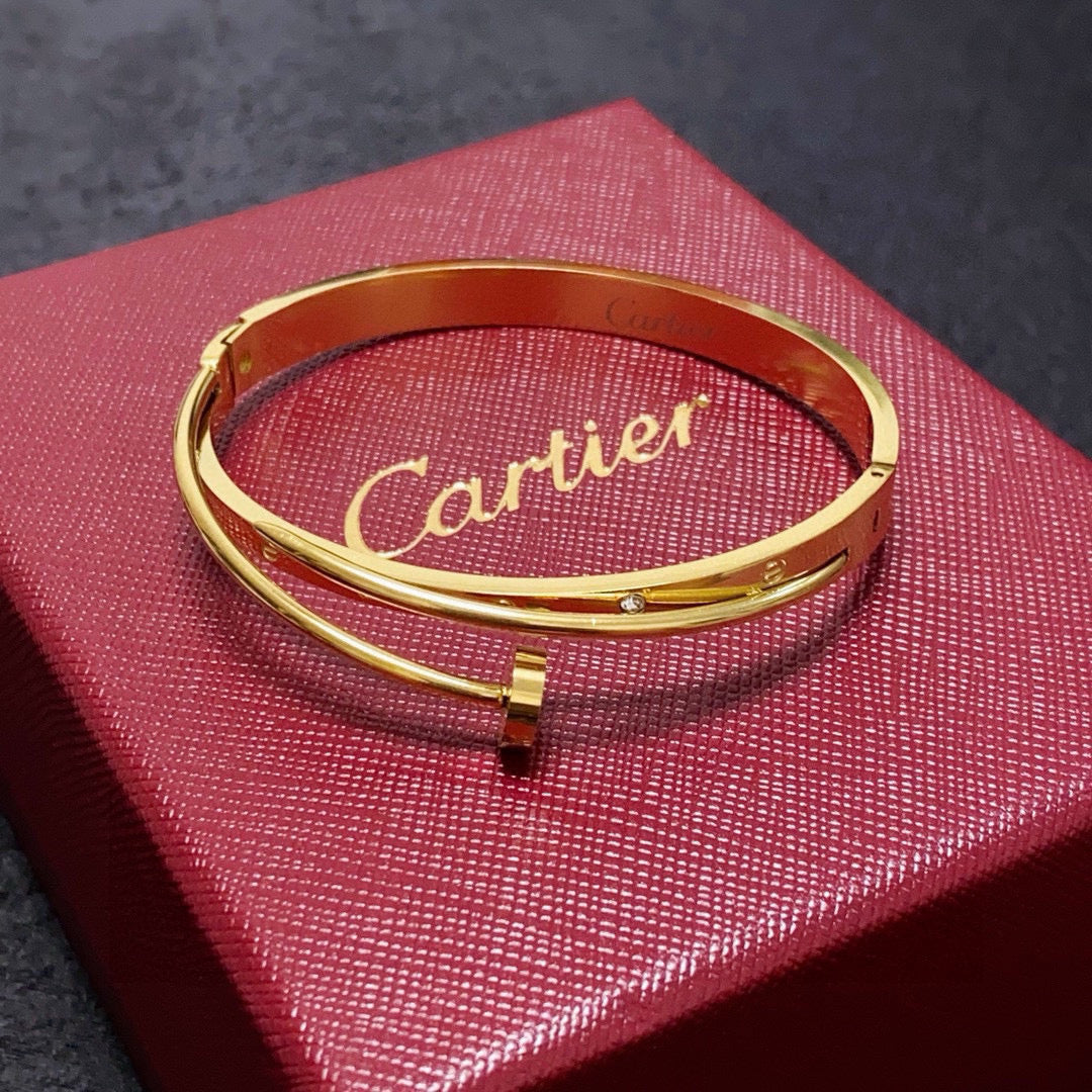 cartier  ブレスレット