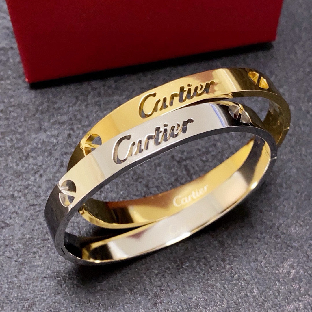 cartier ブレスレット