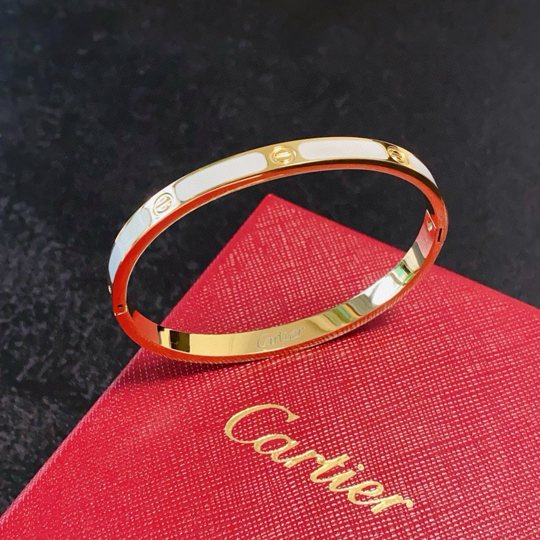 cartier ブレスレット