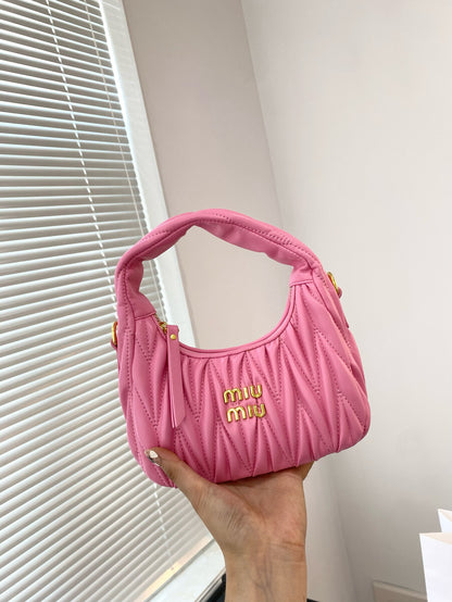 miu miu  バッグ