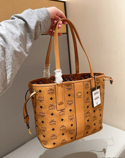 mcm   2点セット.  バッグ  ,財布