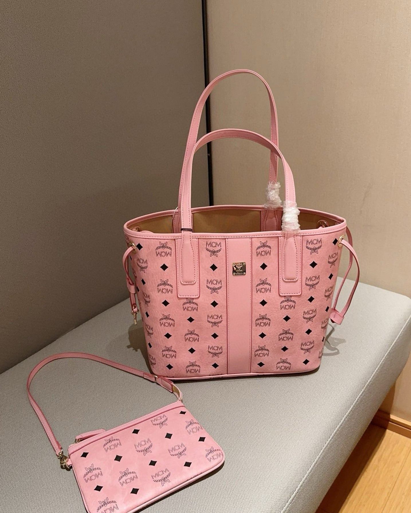 mcm   2点セット.  バッグ  ,財布