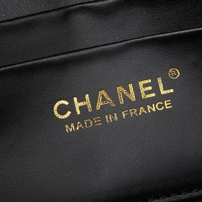 Chanel  新作   ショルダーバッグ