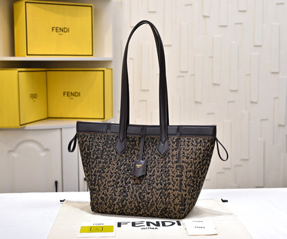 fendi   2点セット.  バッグ  ,財布