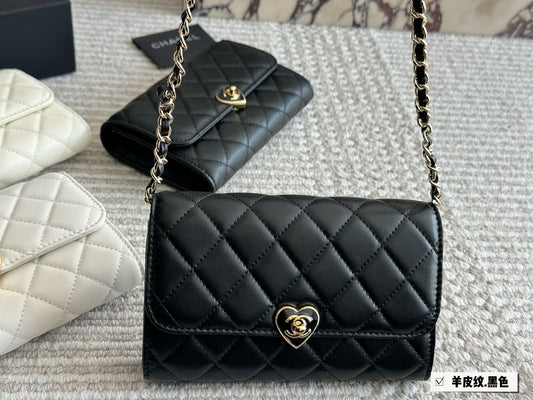 CHANEL  バッグ