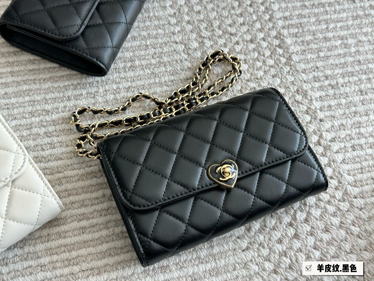 CHANEL  バッグ