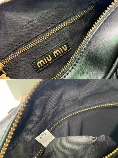 miumiu バッグ