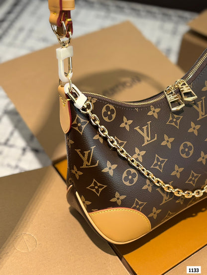 Louis Vuitton   バッグ