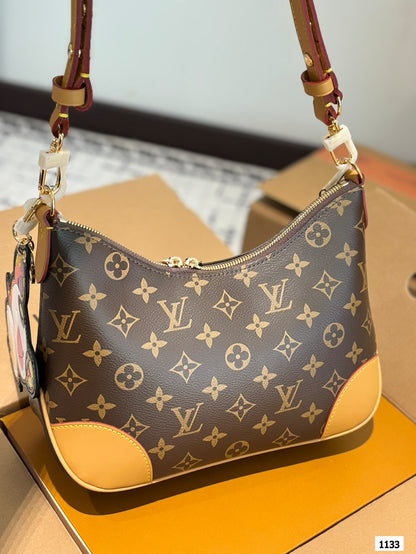 Louis Vuitton   バッグ